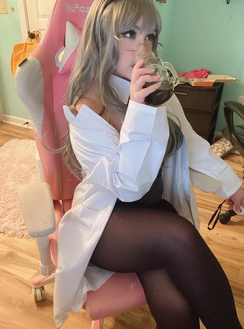 月14 日） 【cosplay】 年11 科学怪人�C 美人cosplay 兔子双叶（2021