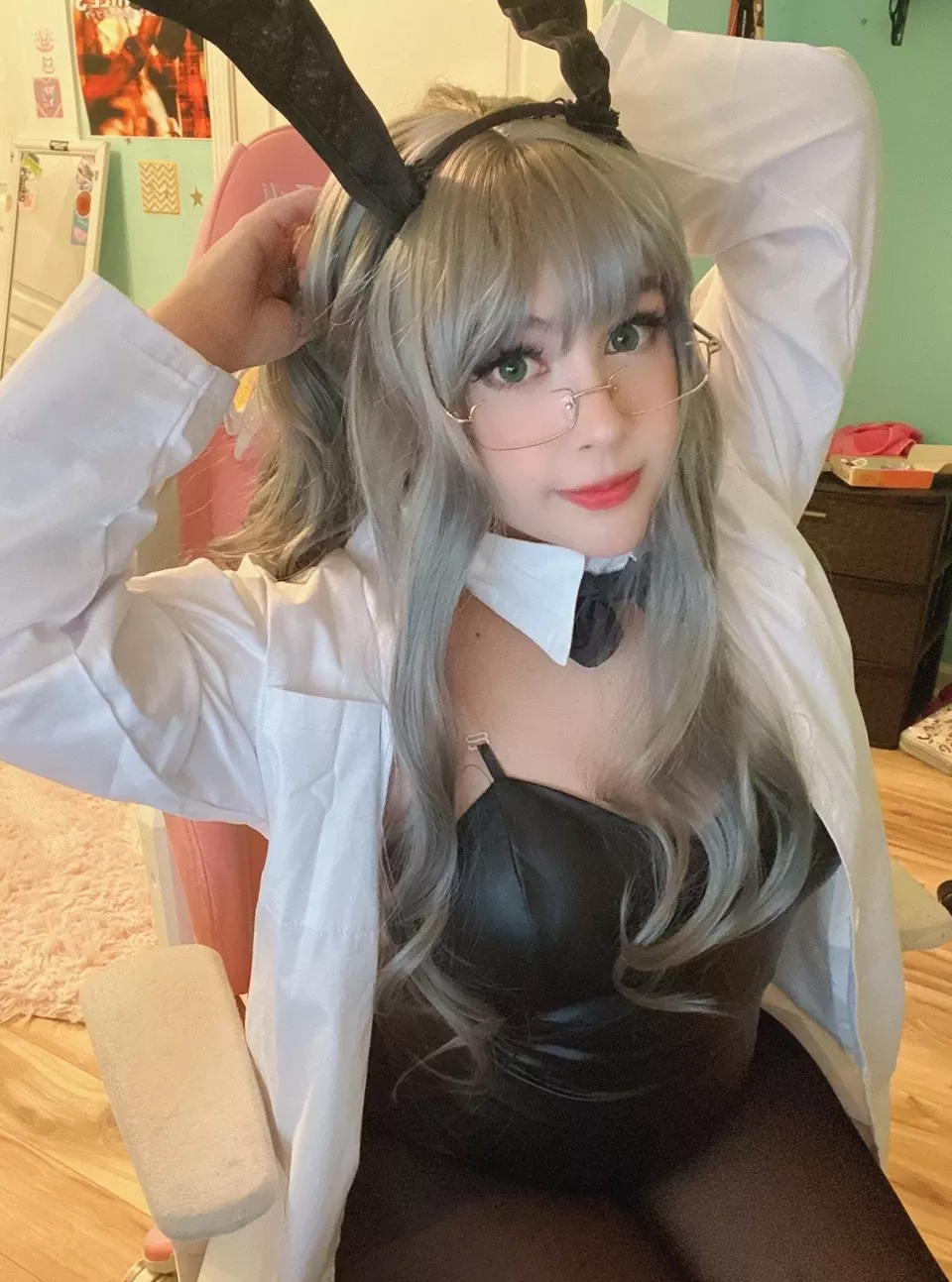 月14 日） 【cosplay】 年11 科学怪人�C 美人cosplay 兔子双叶（2021