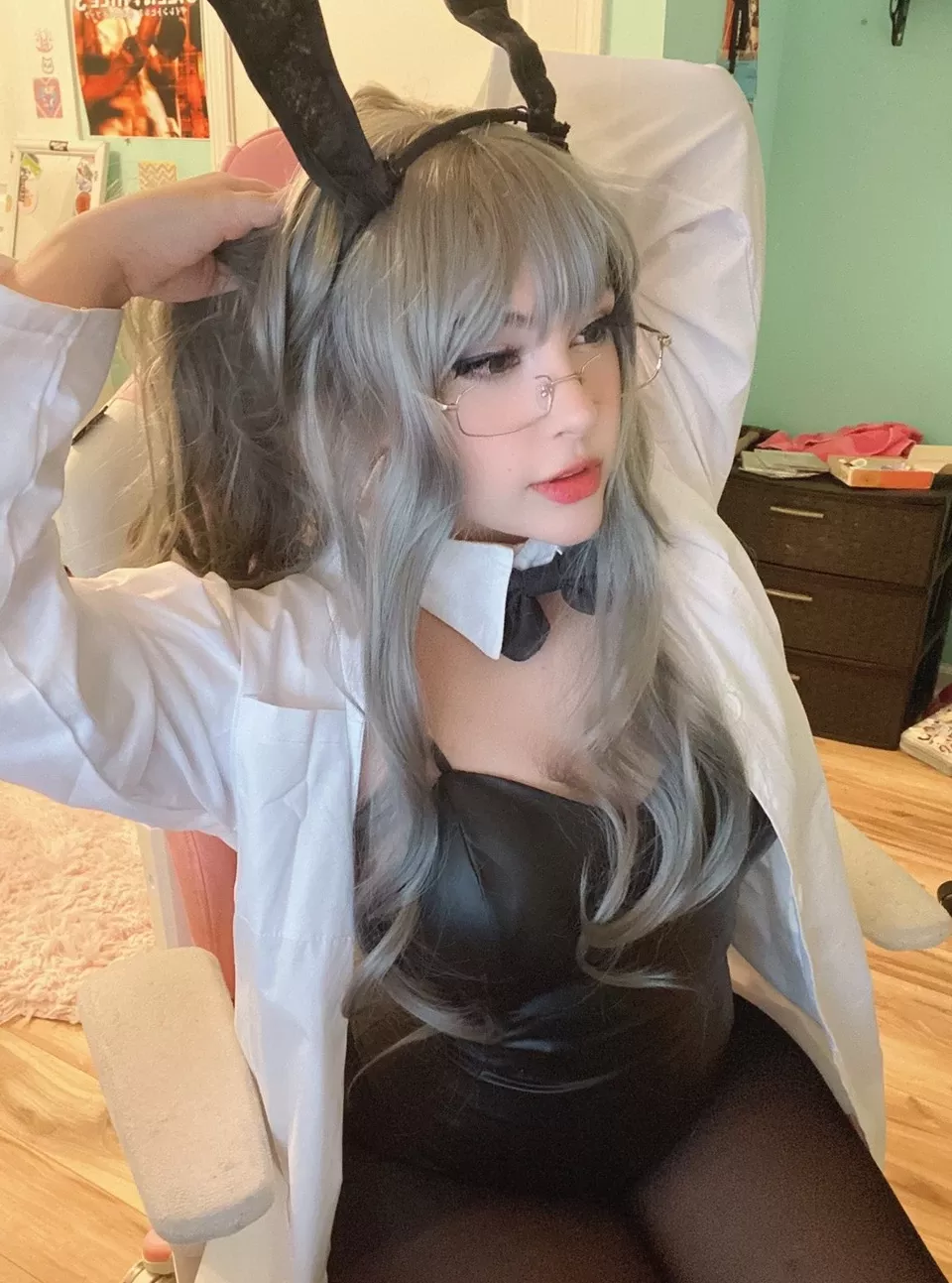 月14 日） 【cosplay】 年11 科学怪人�C 美人cosplay 兔子双叶（2021