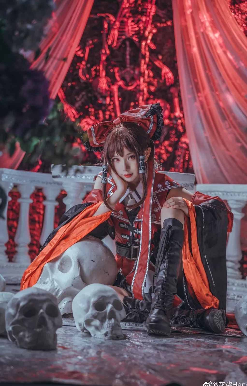 花柒Hana 博丽灵梦红魔城�凰� 东方project (9P) 美人cosplay