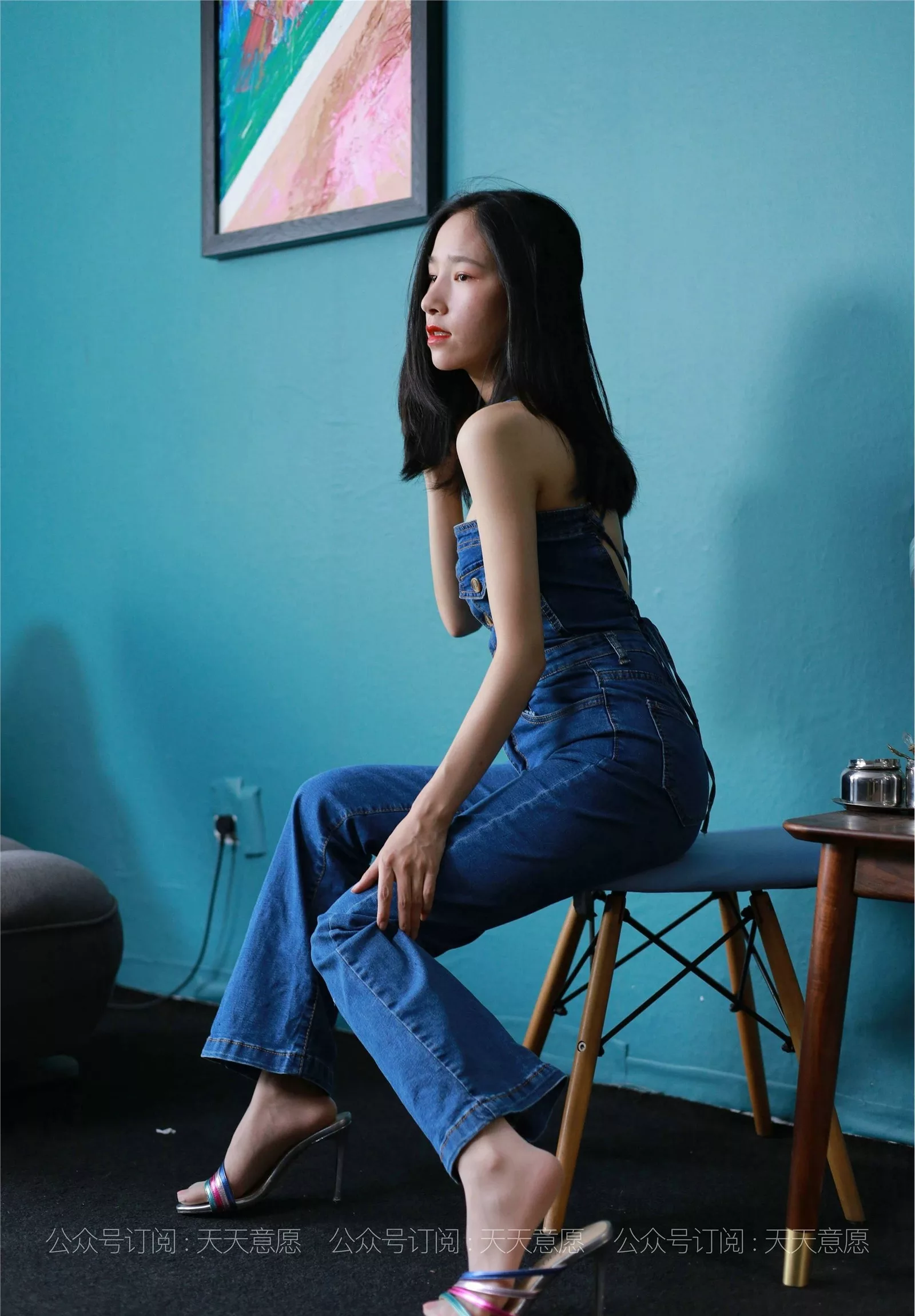 【异思趣向iess】 丝享家879：美子《美背库里丝》【97P】 2021.08.04