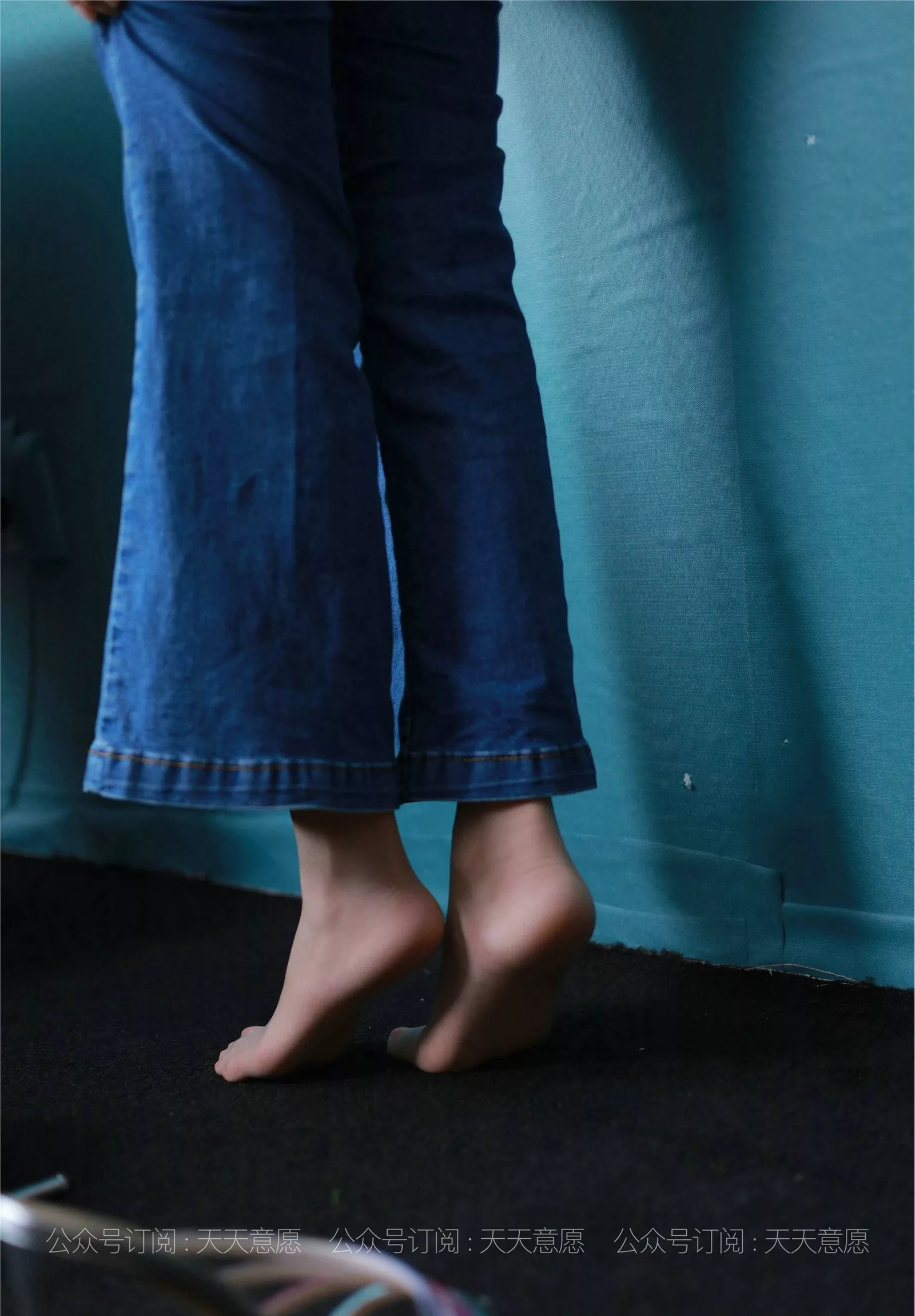 【异思趣向iess】 丝享家879：美子《美背库里丝》【97P】 2021.08.04