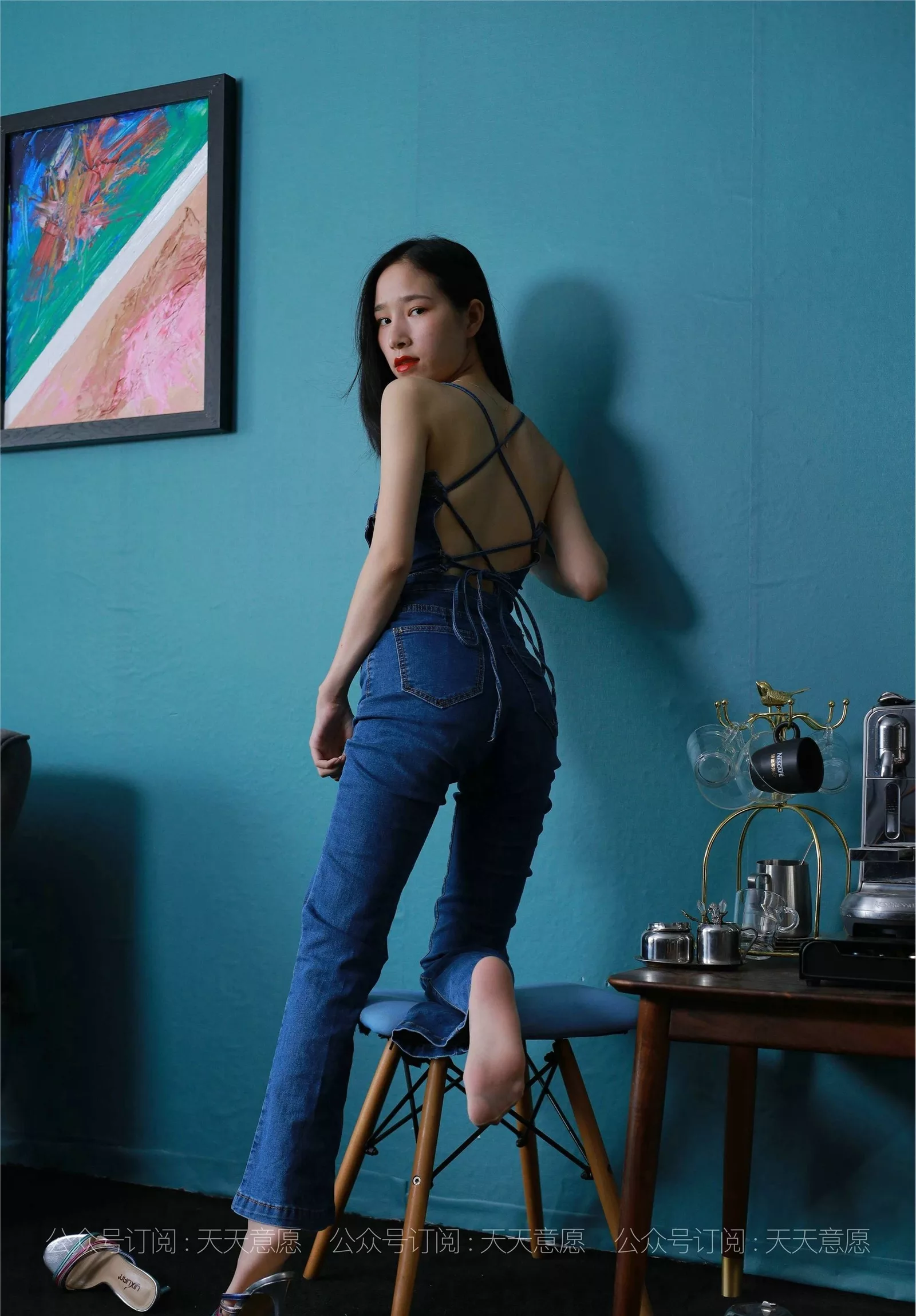 【异思趣向iess】 丝享家879：美子《美背库里丝》【97P】 2021.08.04