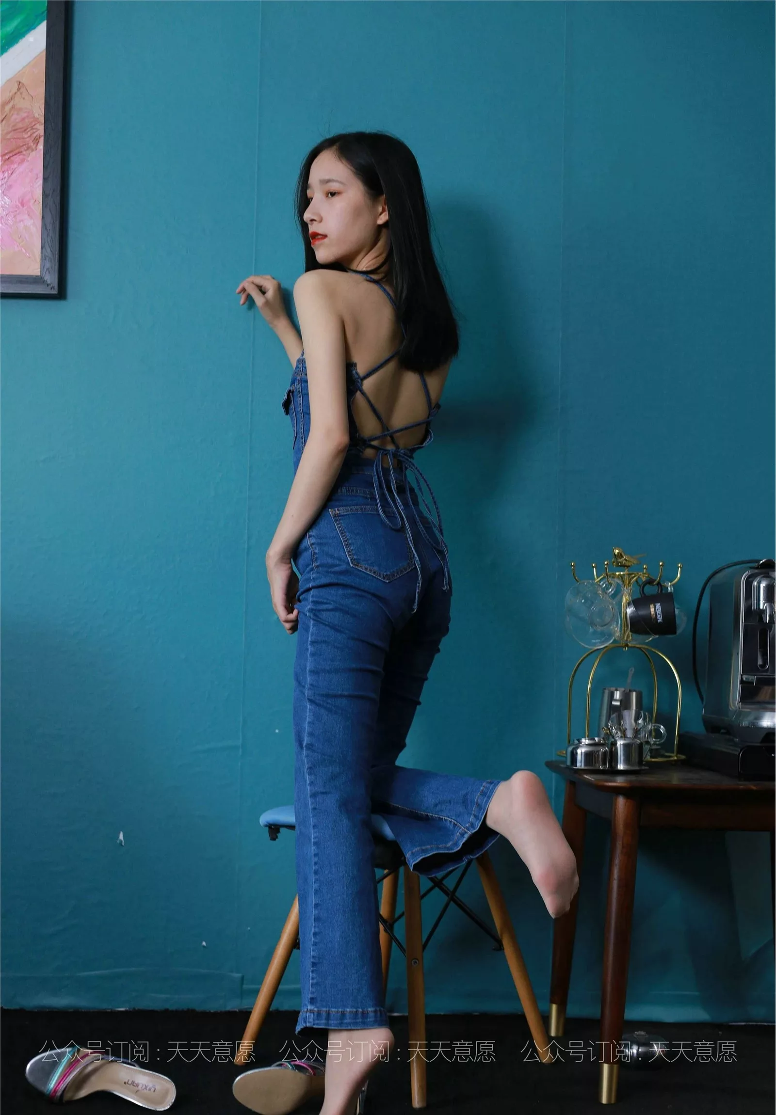 【异思趣向iess】 丝享家879：美子《美背库里丝》【97P】 2021.08.04