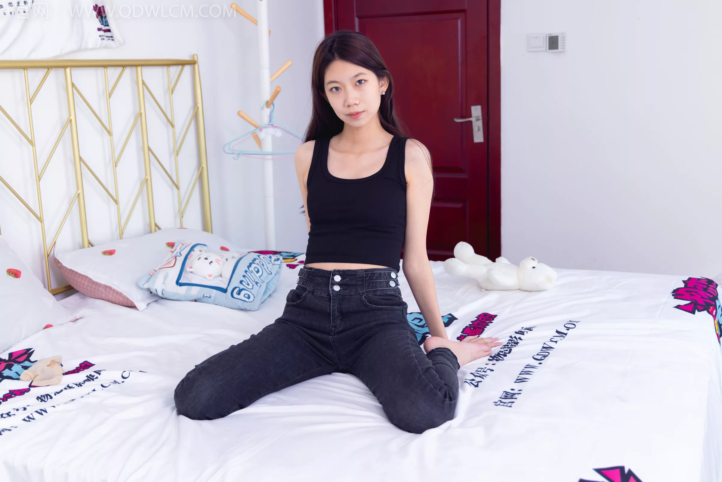 Vol.1452 物恋传媒 纤纤-春天的芽