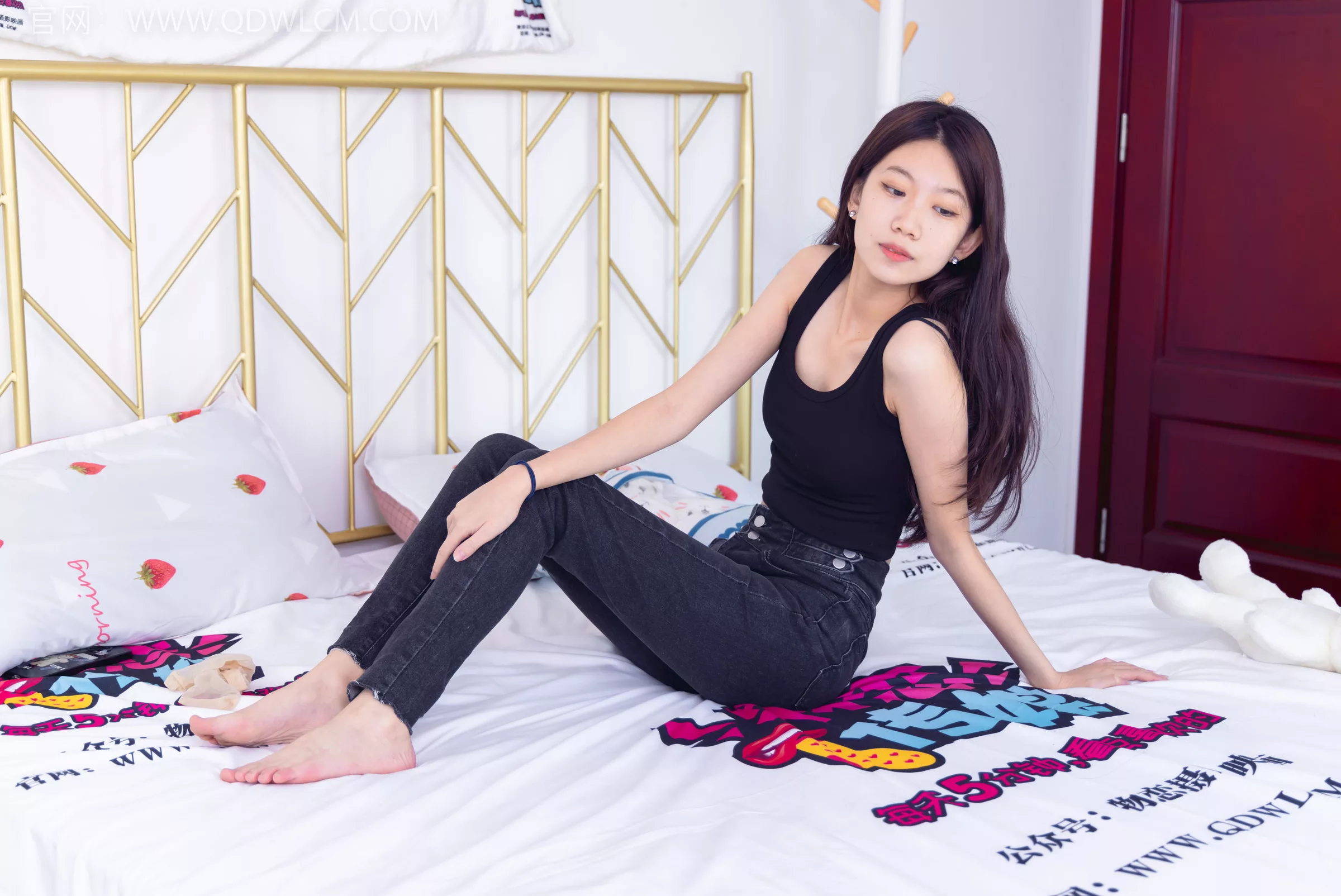 Vol.1452 物恋传媒 纤纤-春天的芽