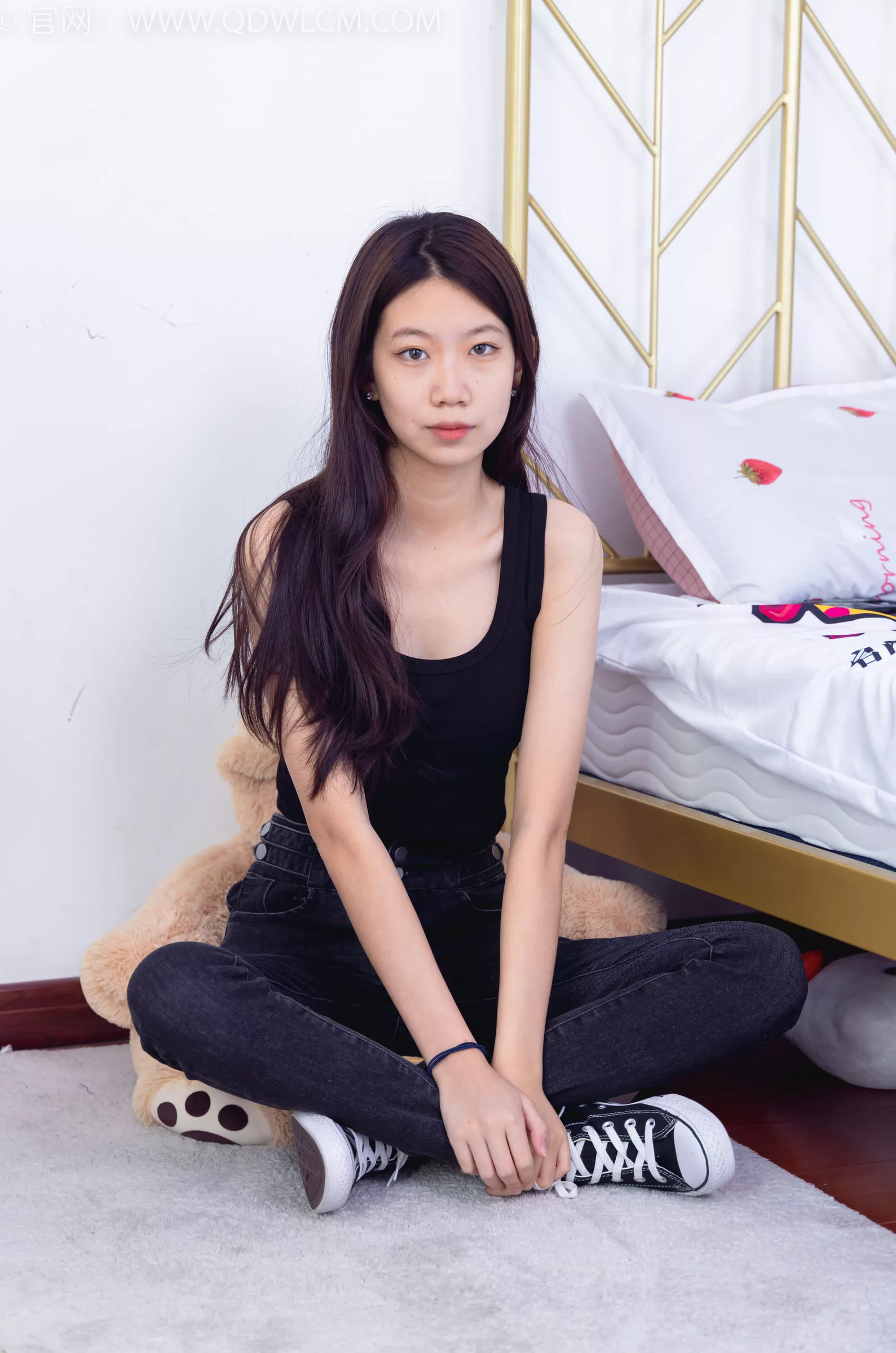 Vol.1452 物恋传媒 纤纤-春天的芽