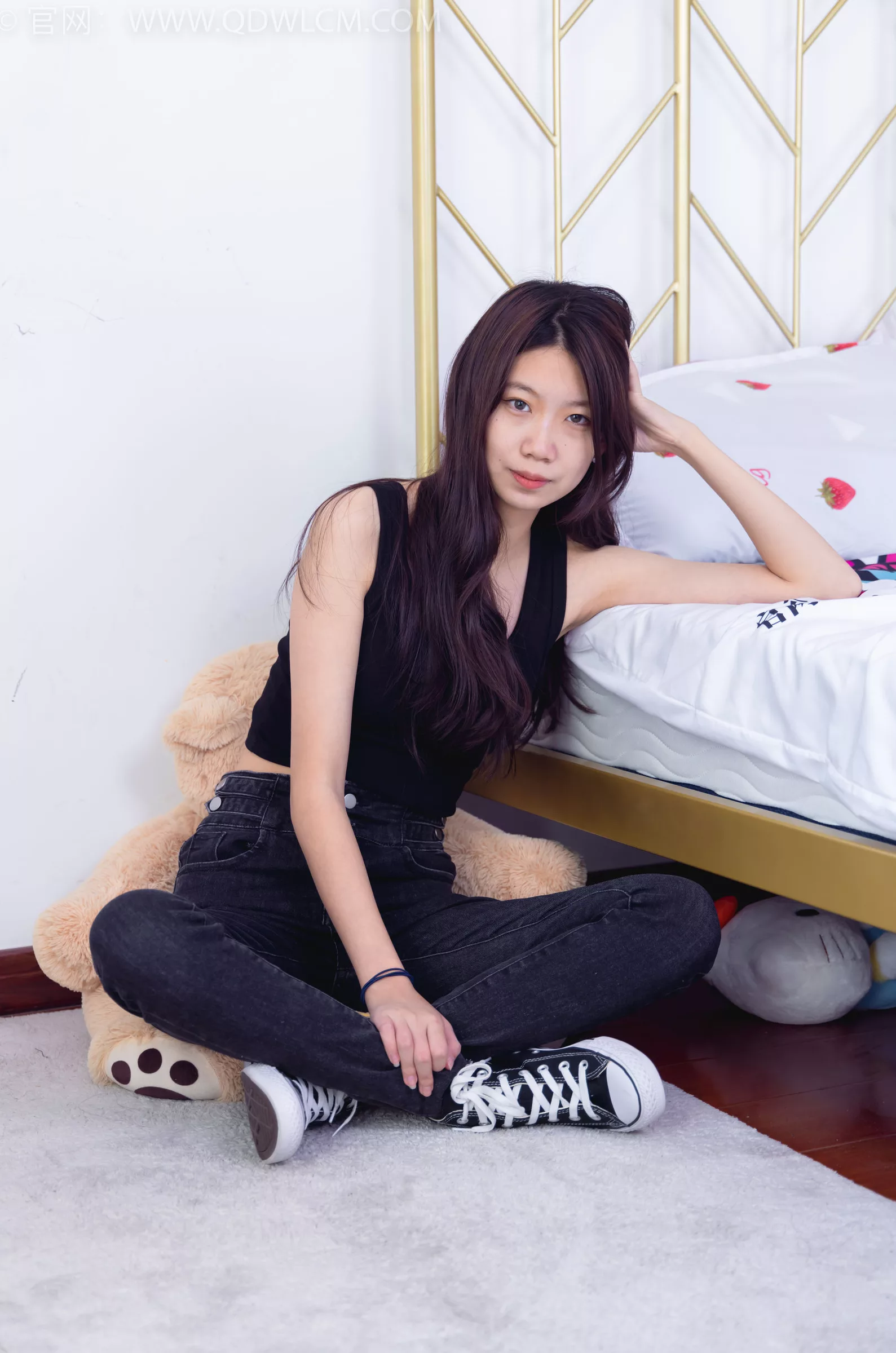 Vol.1452 物恋传媒 纤纤-春天的芽