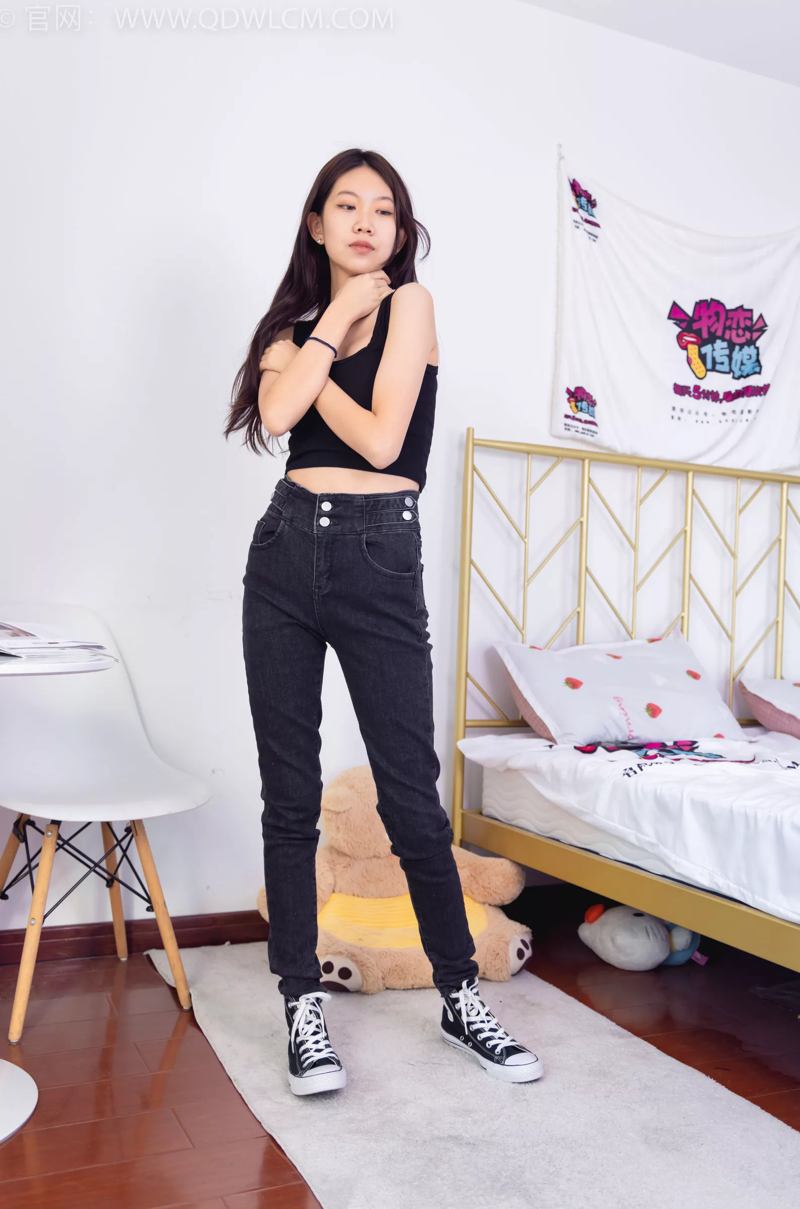 Vol.1452 物恋传媒 纤纤-春天的芽