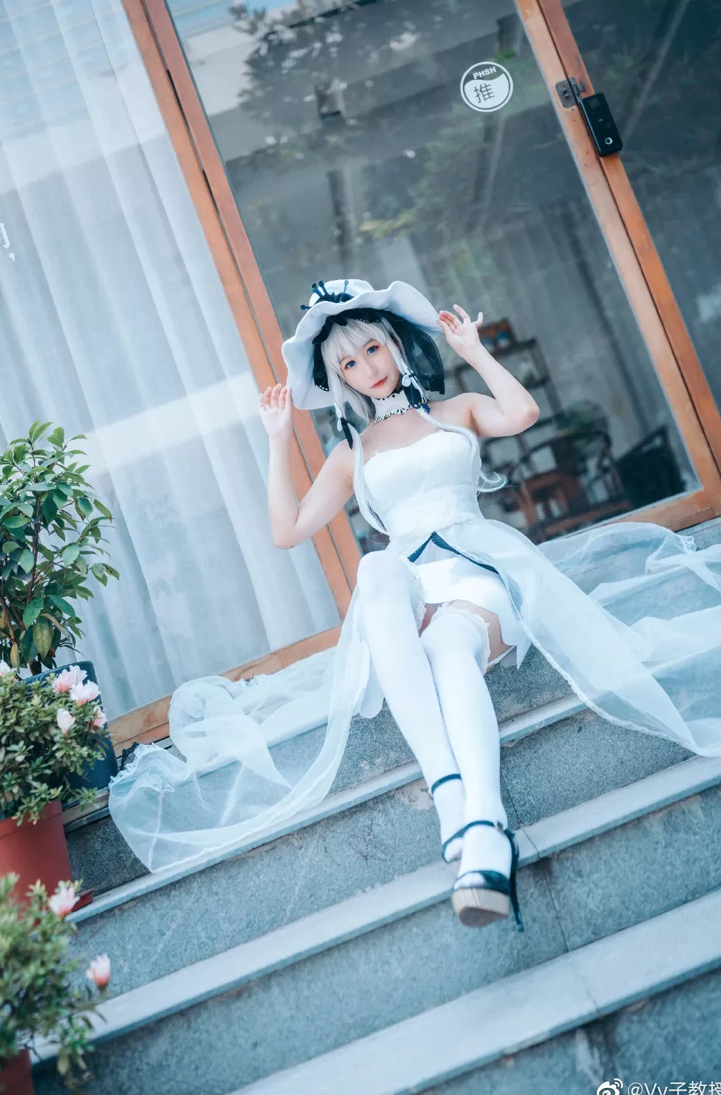 光辉 (9P) 碧蓝航线 尤物cosplay Vv子教授