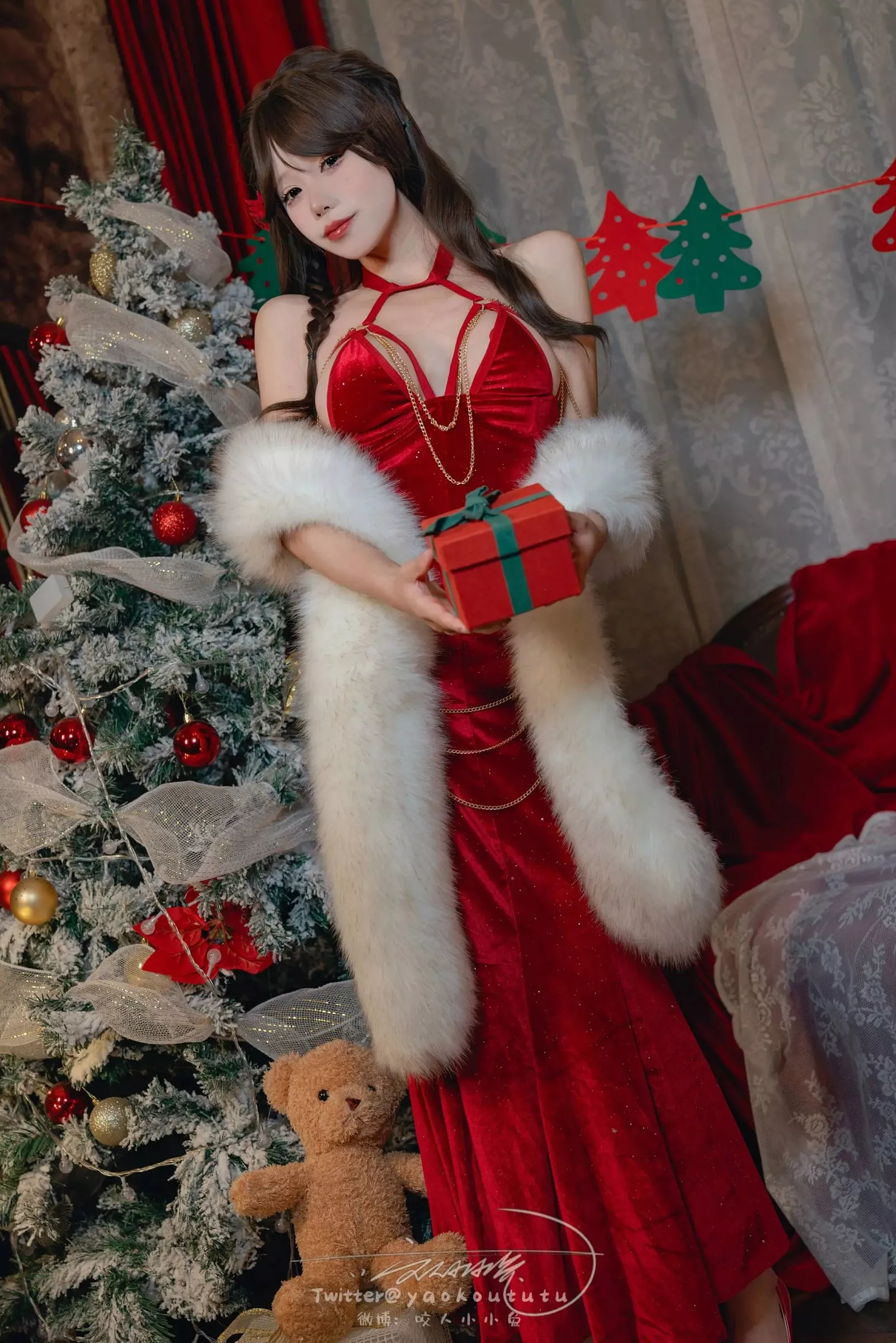 兔兔的生日晚宴 》贵宾福报帖全【55P】 【网路收集组列】咬一口兔娘《