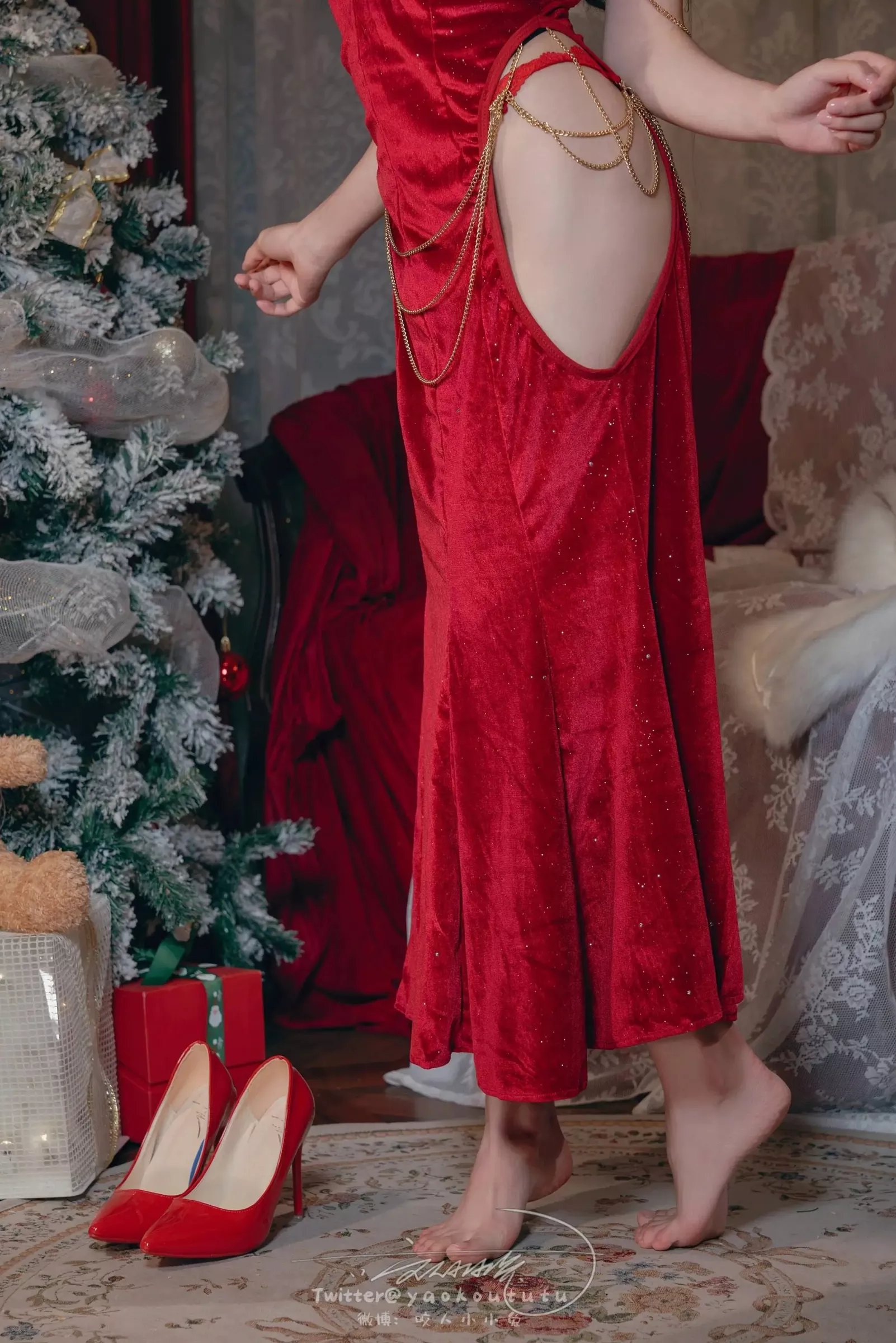 兔兔的生日晚宴 》贵宾福报帖全【55P】 【网路收集组列】咬一口兔娘《