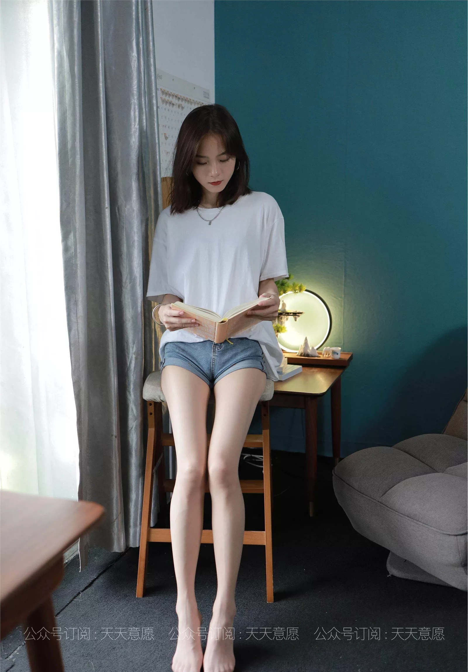 【异思趣向IESS】 2021.08.03 丝享家878：小六《邻家少女爱看书》【100P】