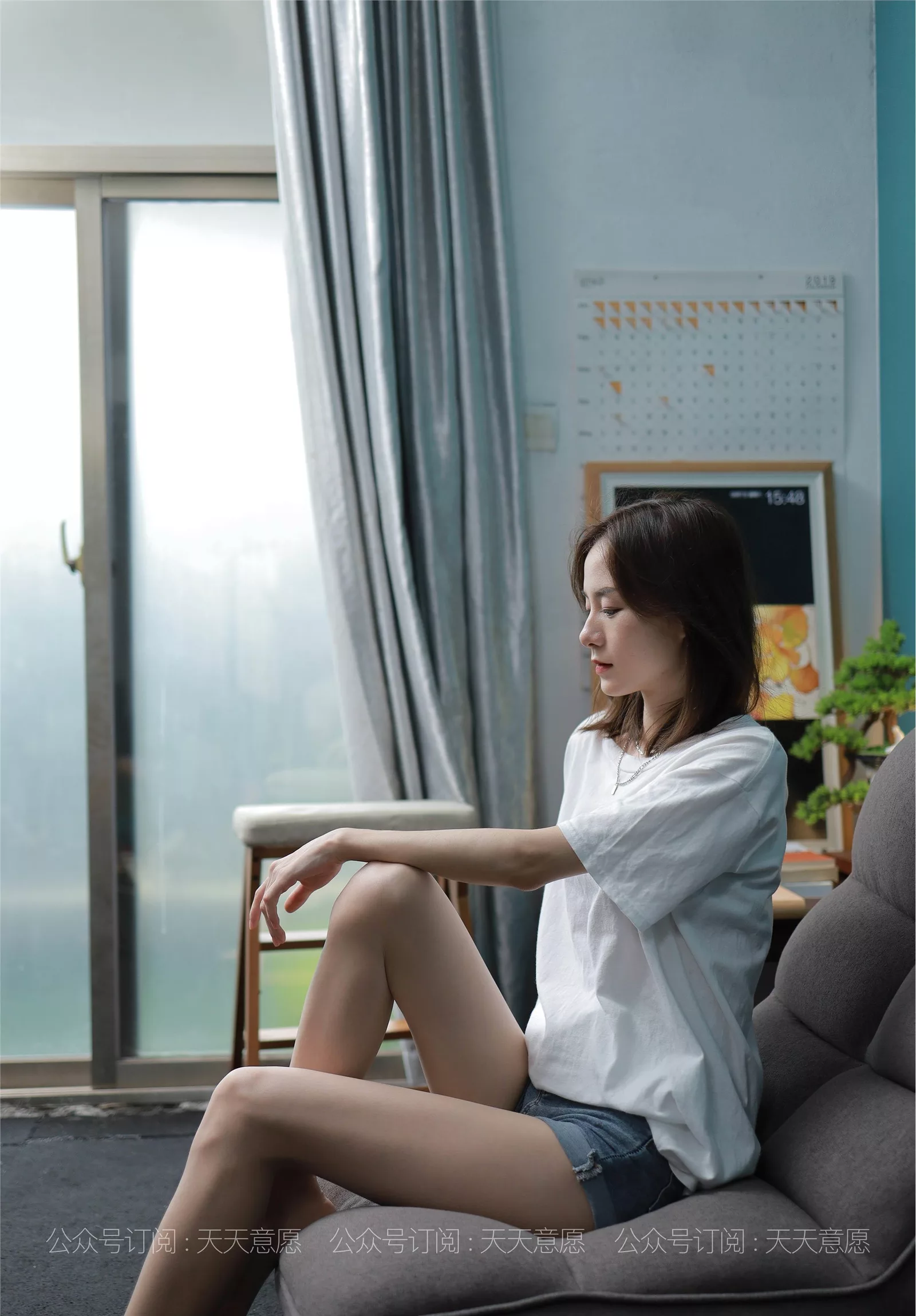 【异思趣向IESS】 2021.08.03 丝享家878：小六《邻家少女爱看书》【100P】