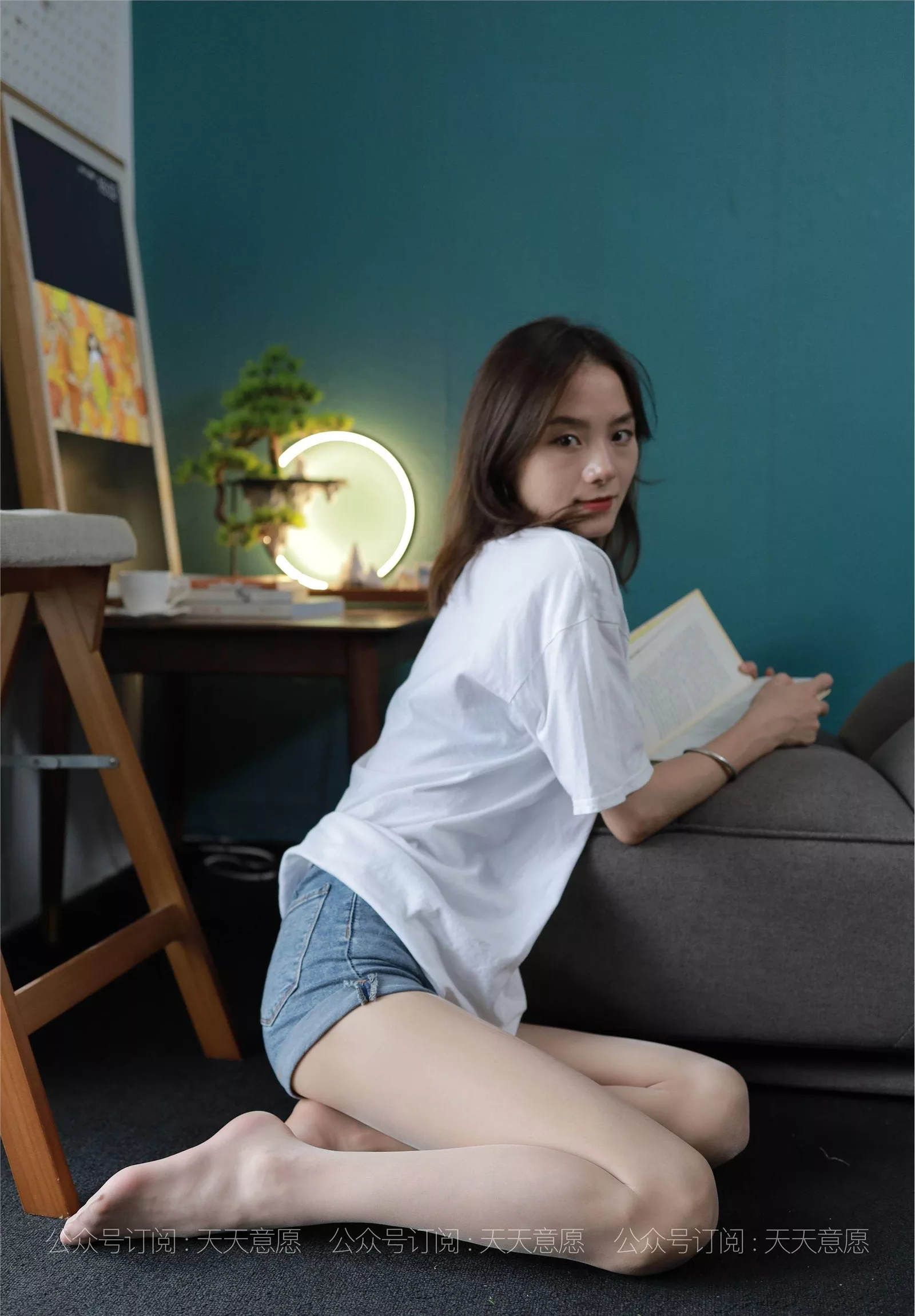 【异思趣向IESS】 2021.08.03 丝享家878：小六《邻家少女爱看书》【100P】