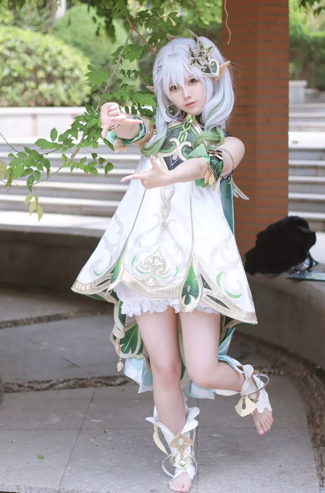 Nahida 朝雾合（Ai-chan）- 女神cosplay