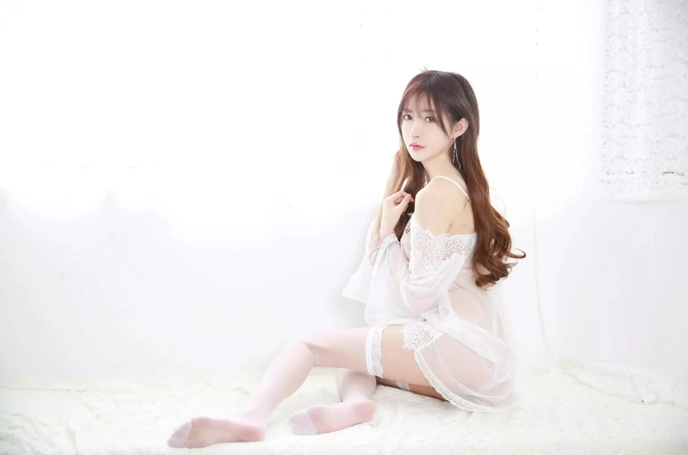 羽杉《 【网路收集组列】福报姬 》高端福报帖【49P】 薄纱白丝